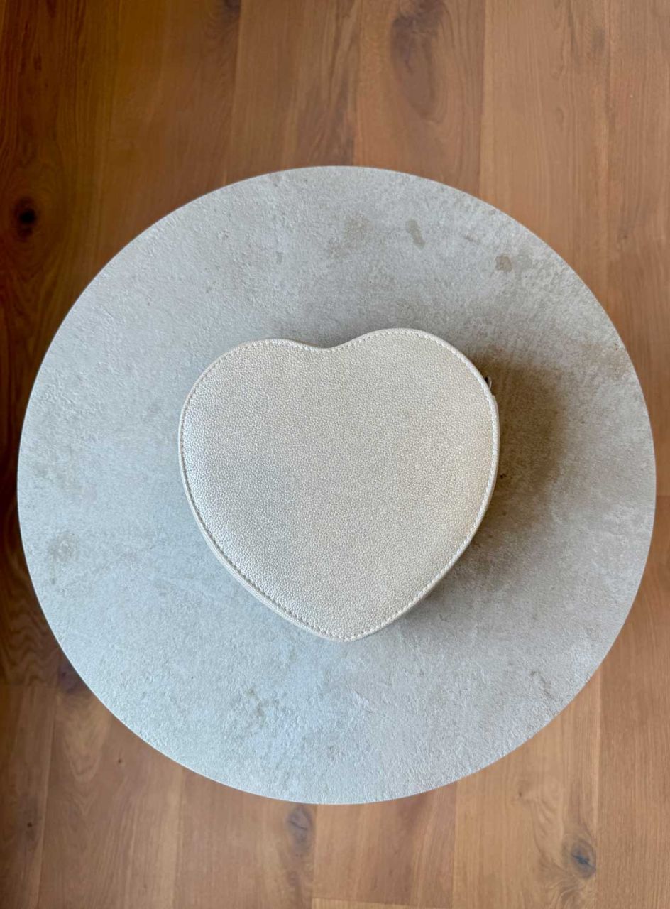 Amara ivoryglanz - Glitter Handtasche in Herzform